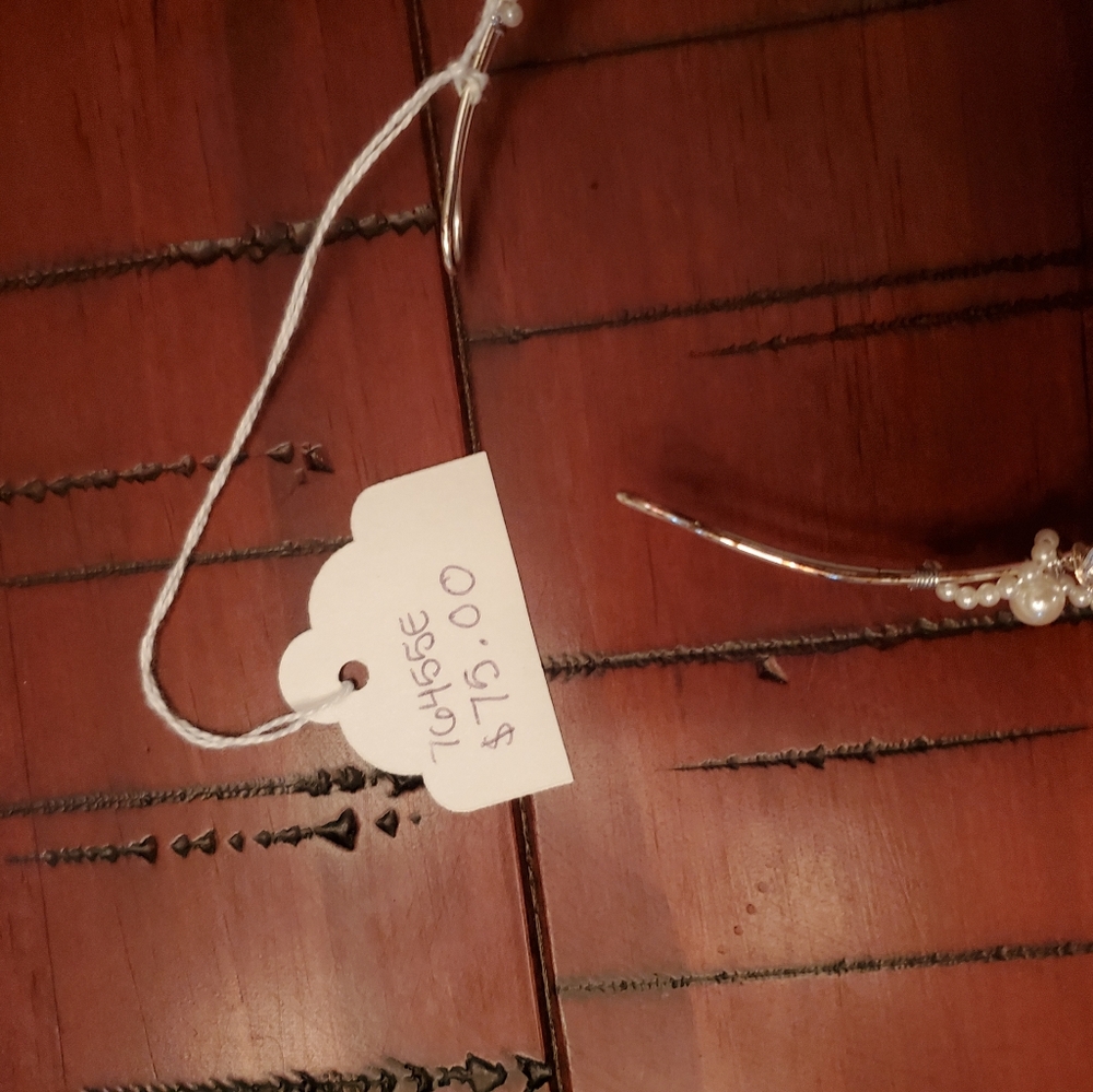 Tiara - Picture 3 of 3